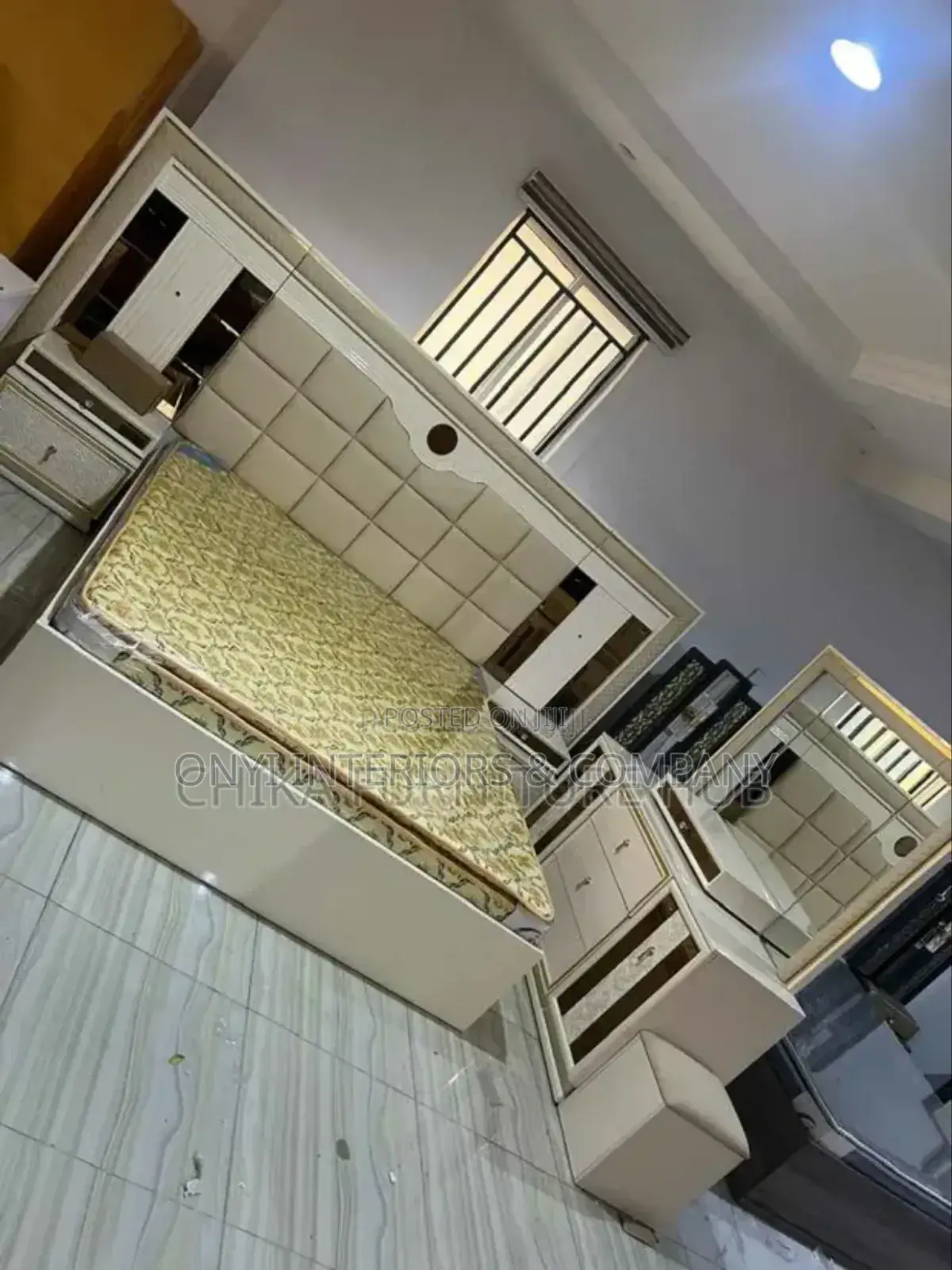 Set of Turkey Bed With Mirror and 2 Bedside