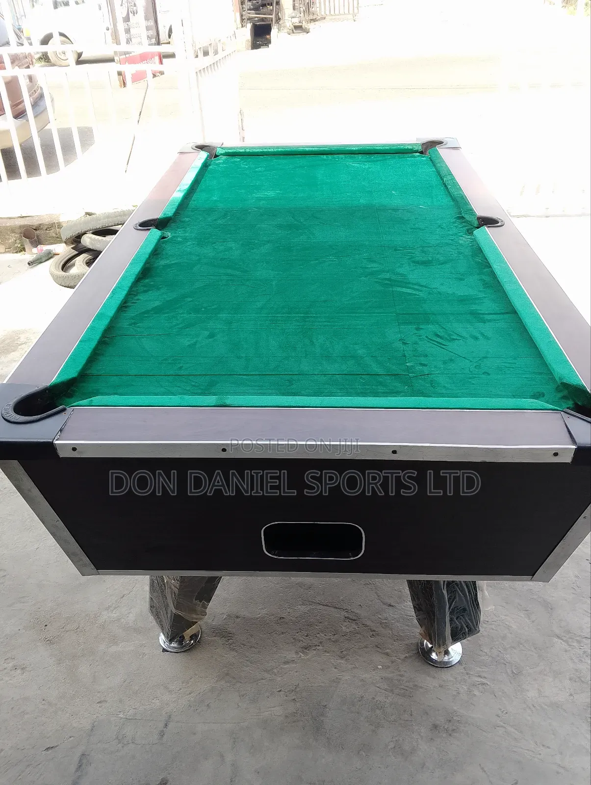Marble and Coins Snooker Board