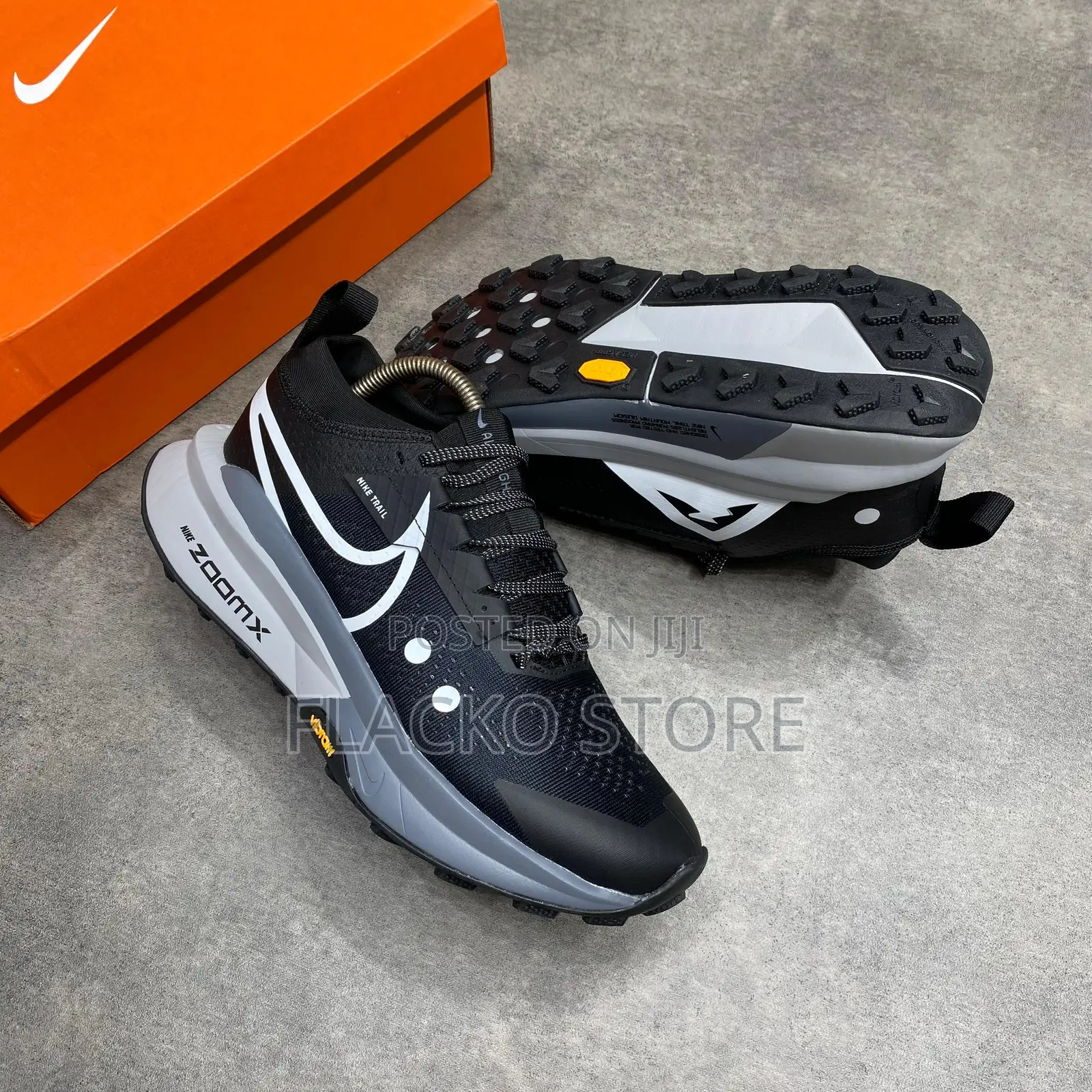 Original Nike Zegama Trail 2 Sneakers