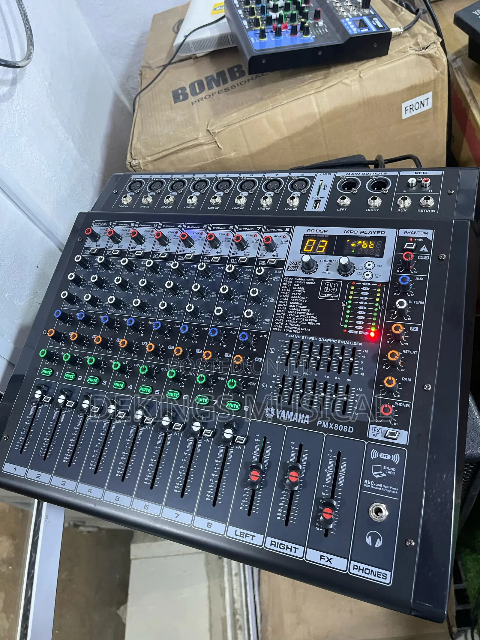 Yamaha 12 Channels Powered Mixer Amplifier Slave Equaliser