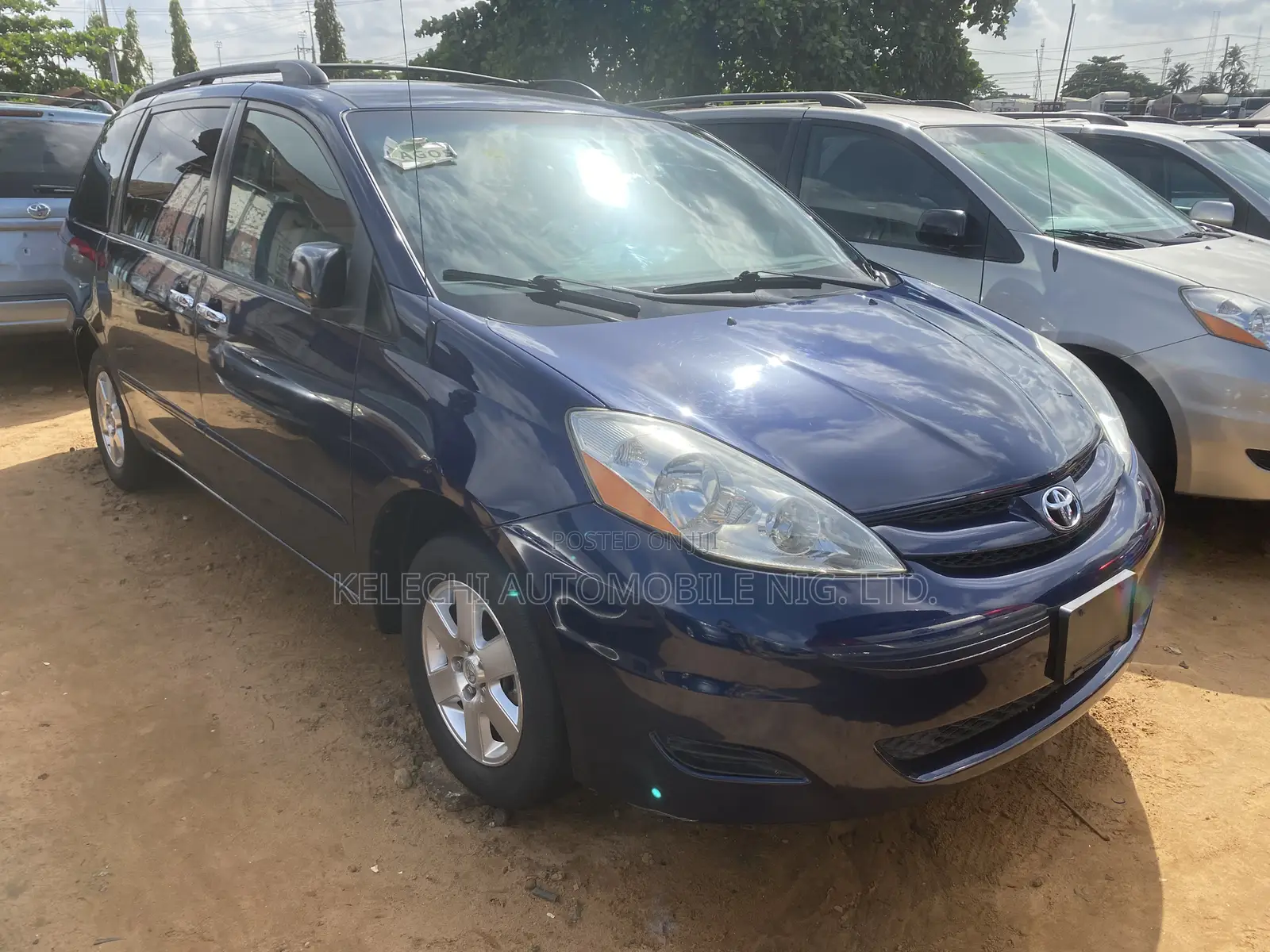 Toyota Sienna LE AWD 2006 Blue