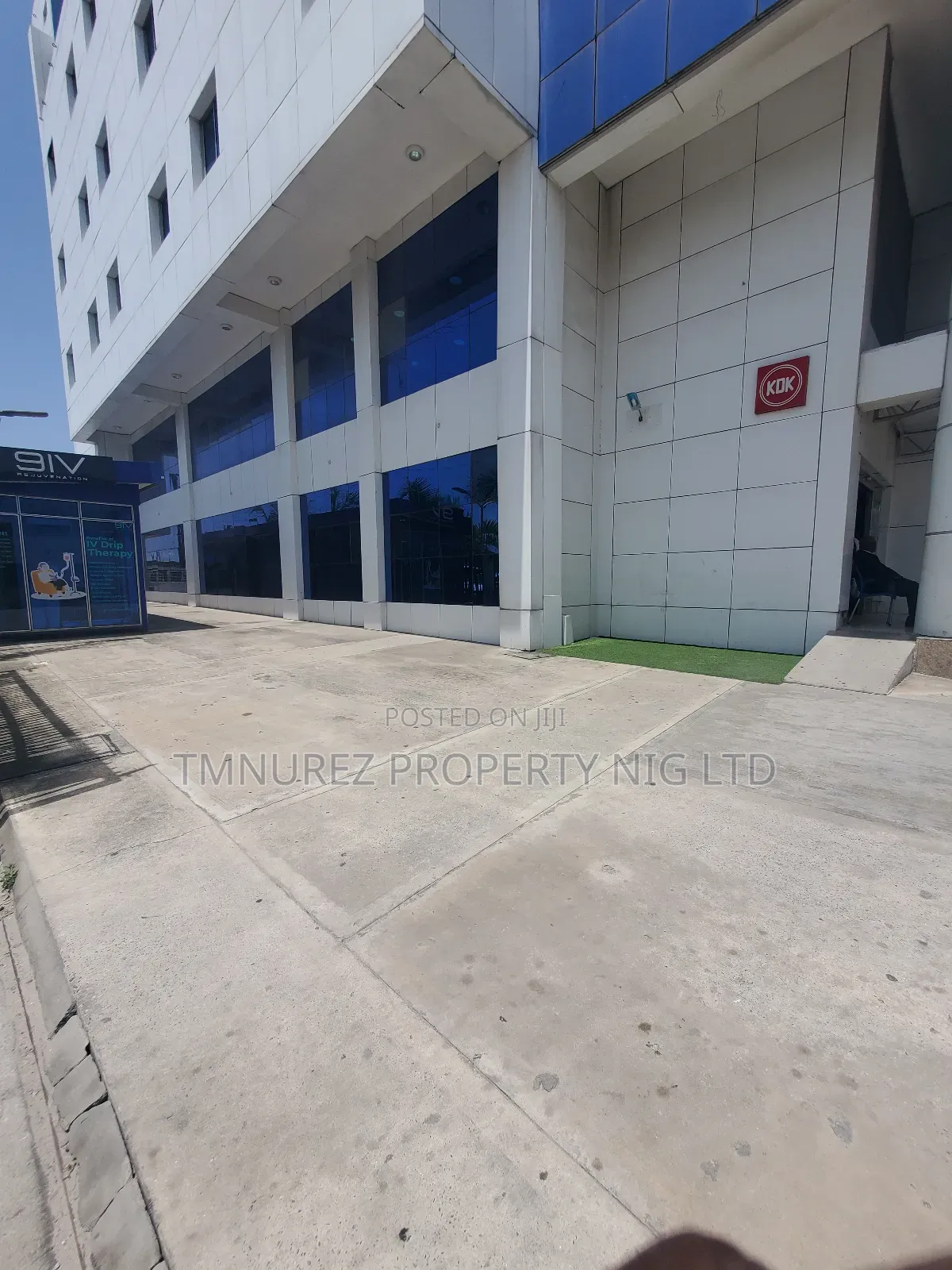 200 Square Meters Space for Rent at Lekki Phase1 Right