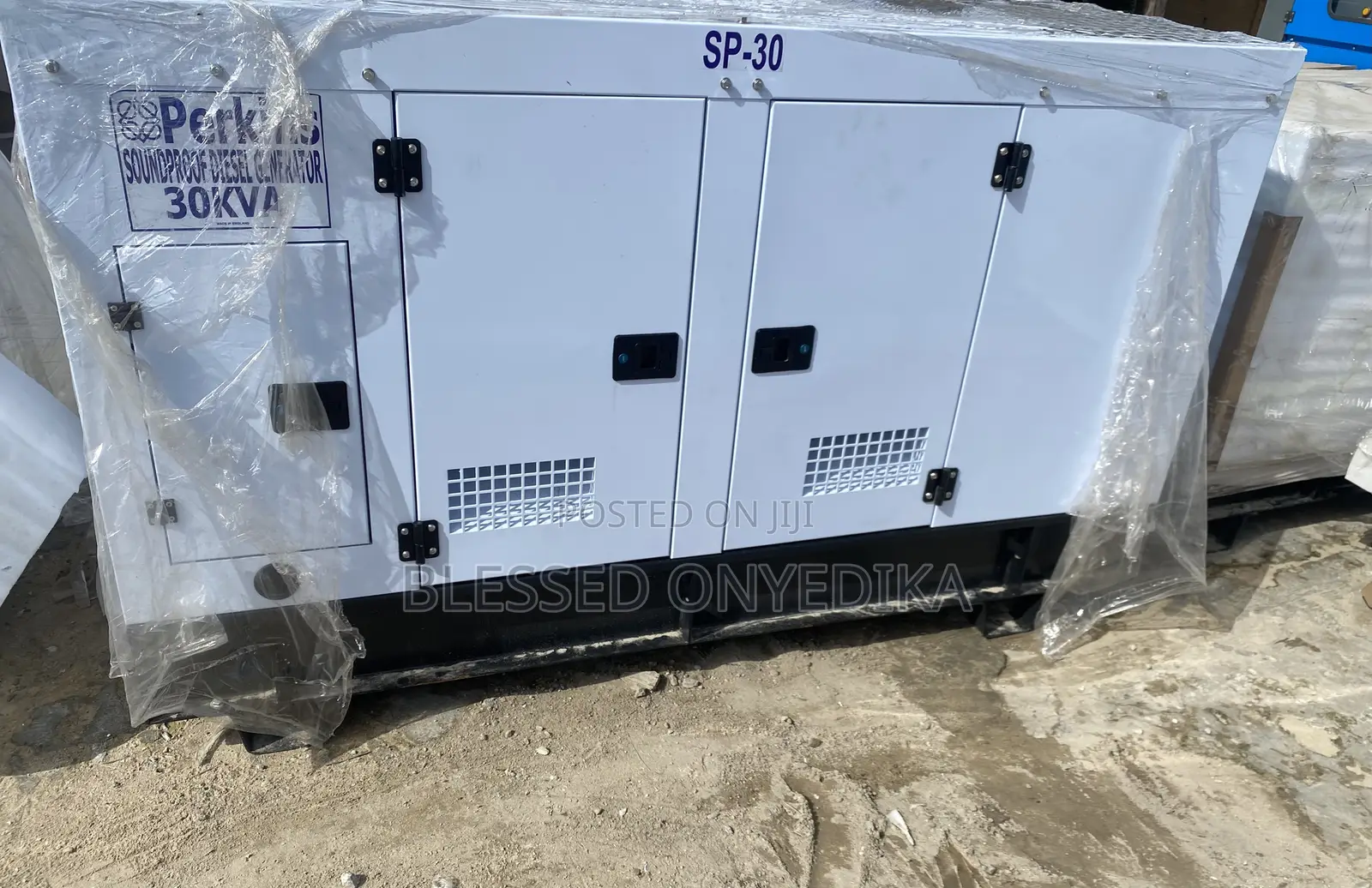 Original England Perkins Soundproof Generator 30kva