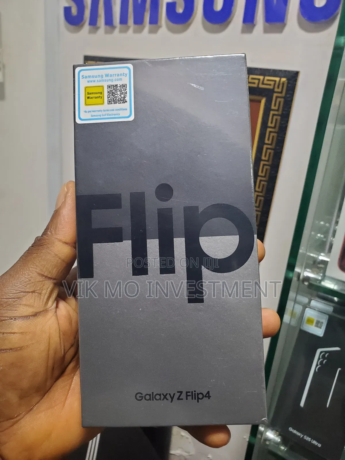 New Samsung Galaxy Z Flip4 256 GB