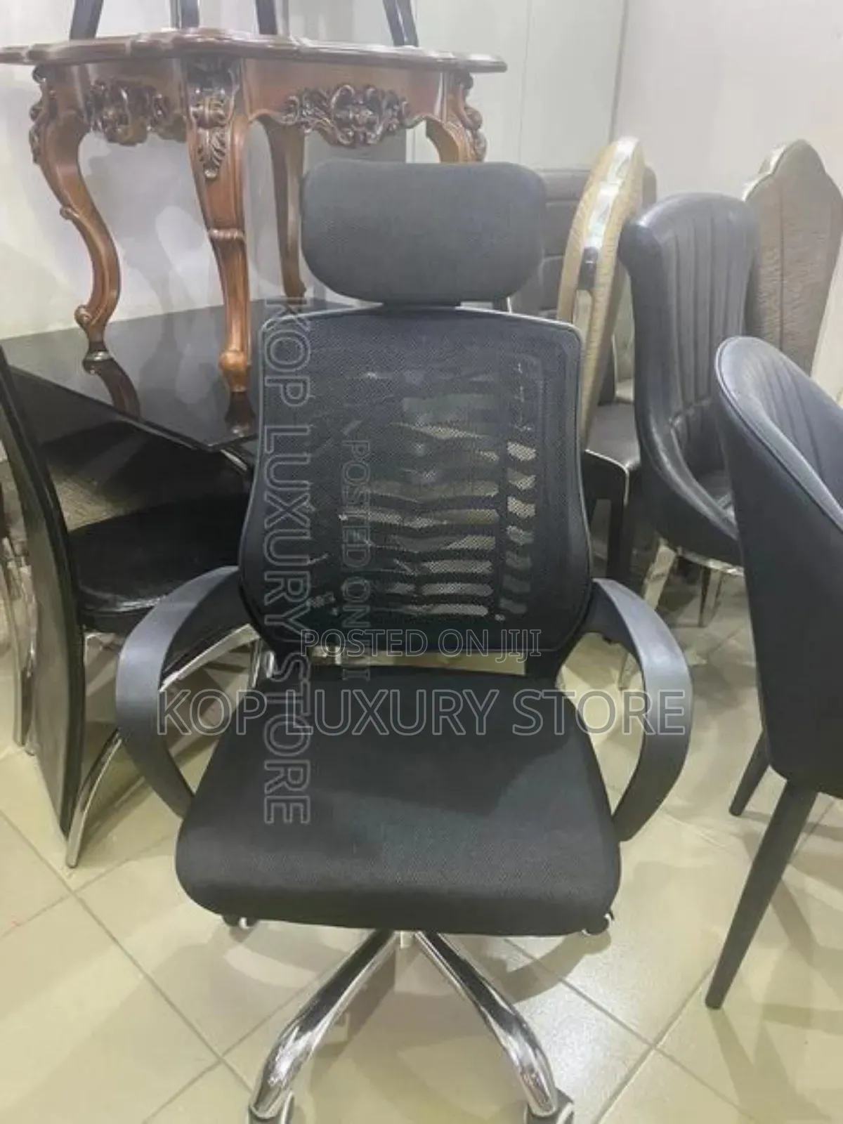 Semi Executive Office Chair