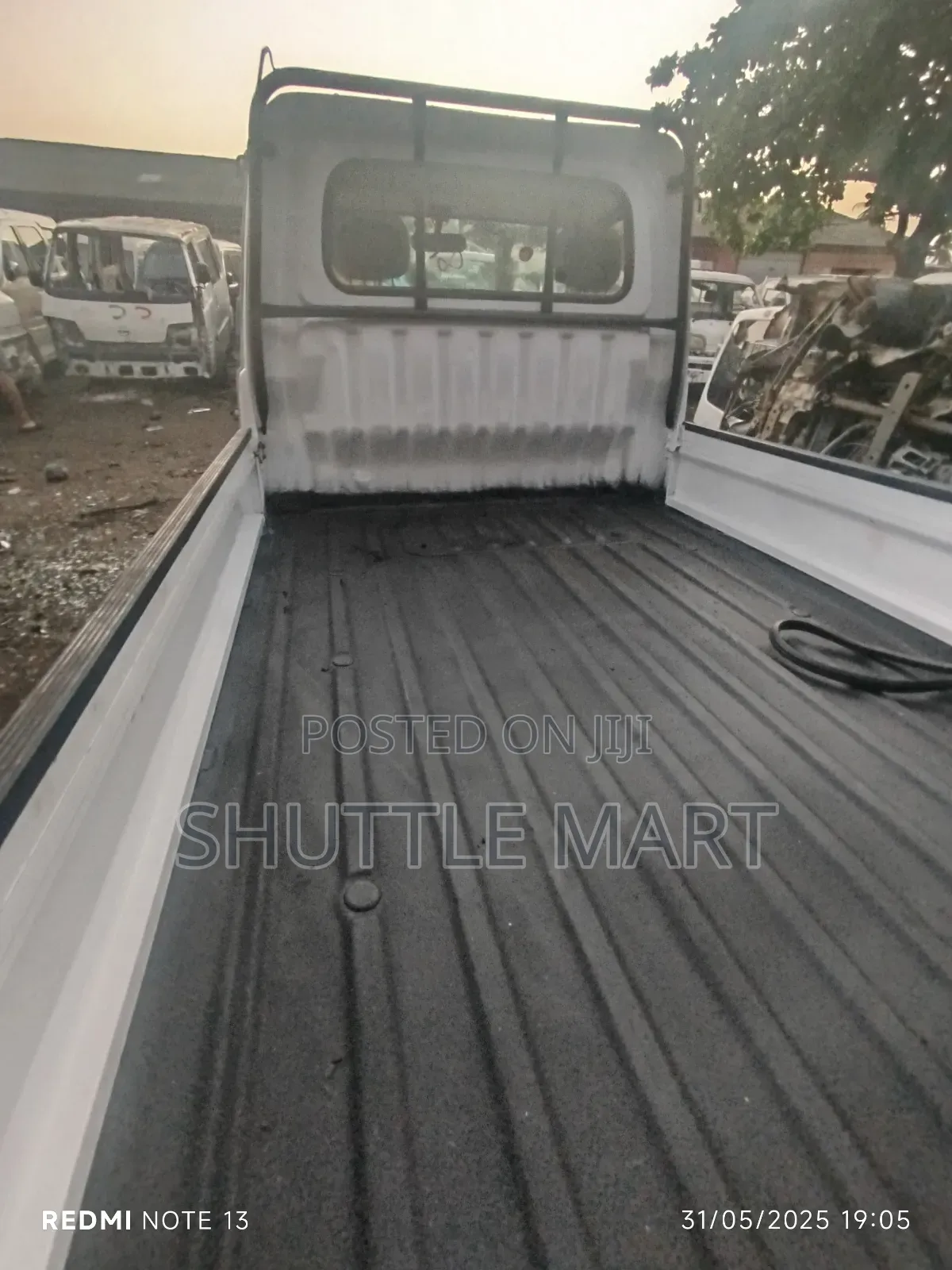 Daihatsu Hijet Truck 2004 White