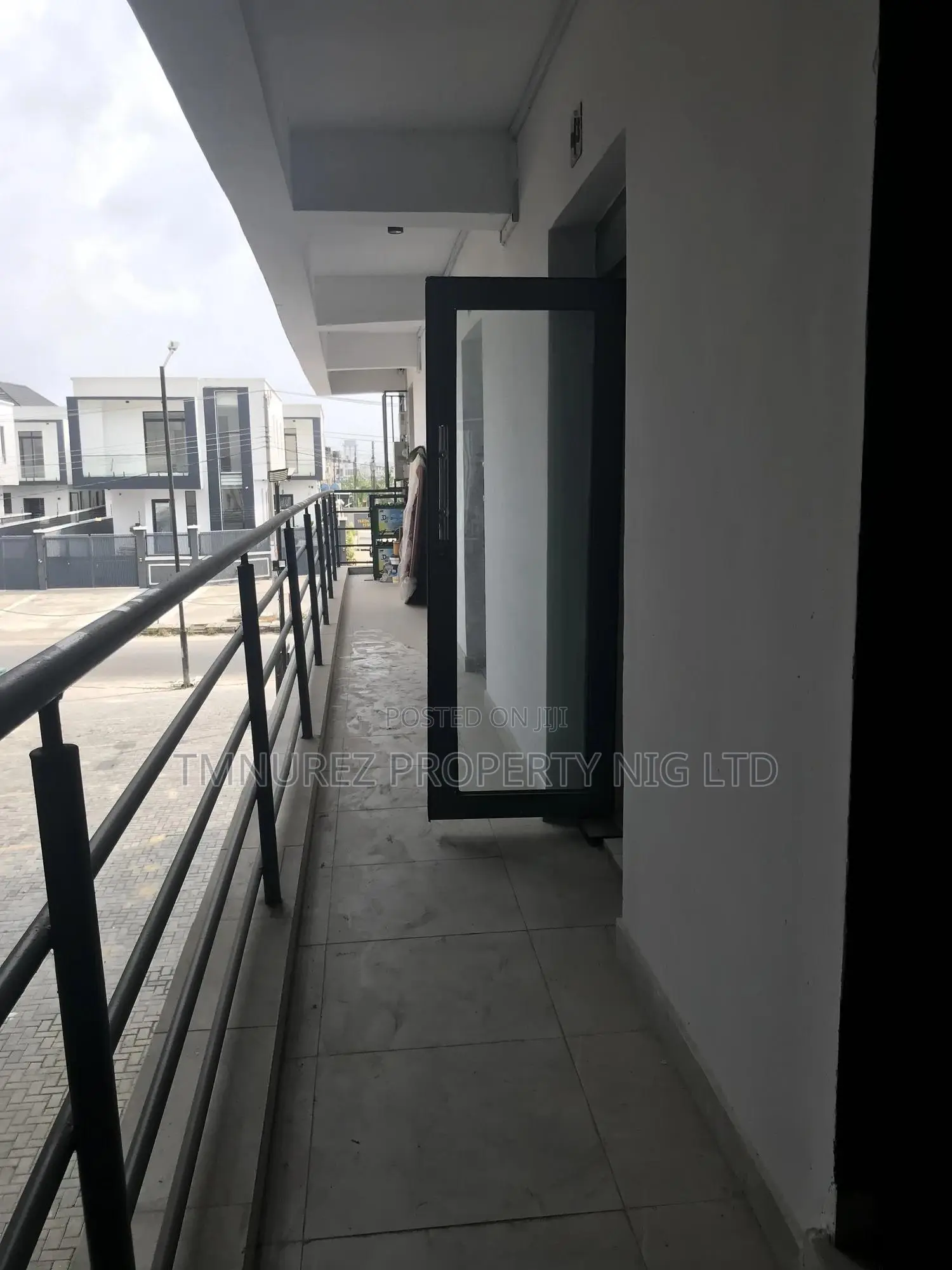 Shop for Sale at Igbo Efon Jakande