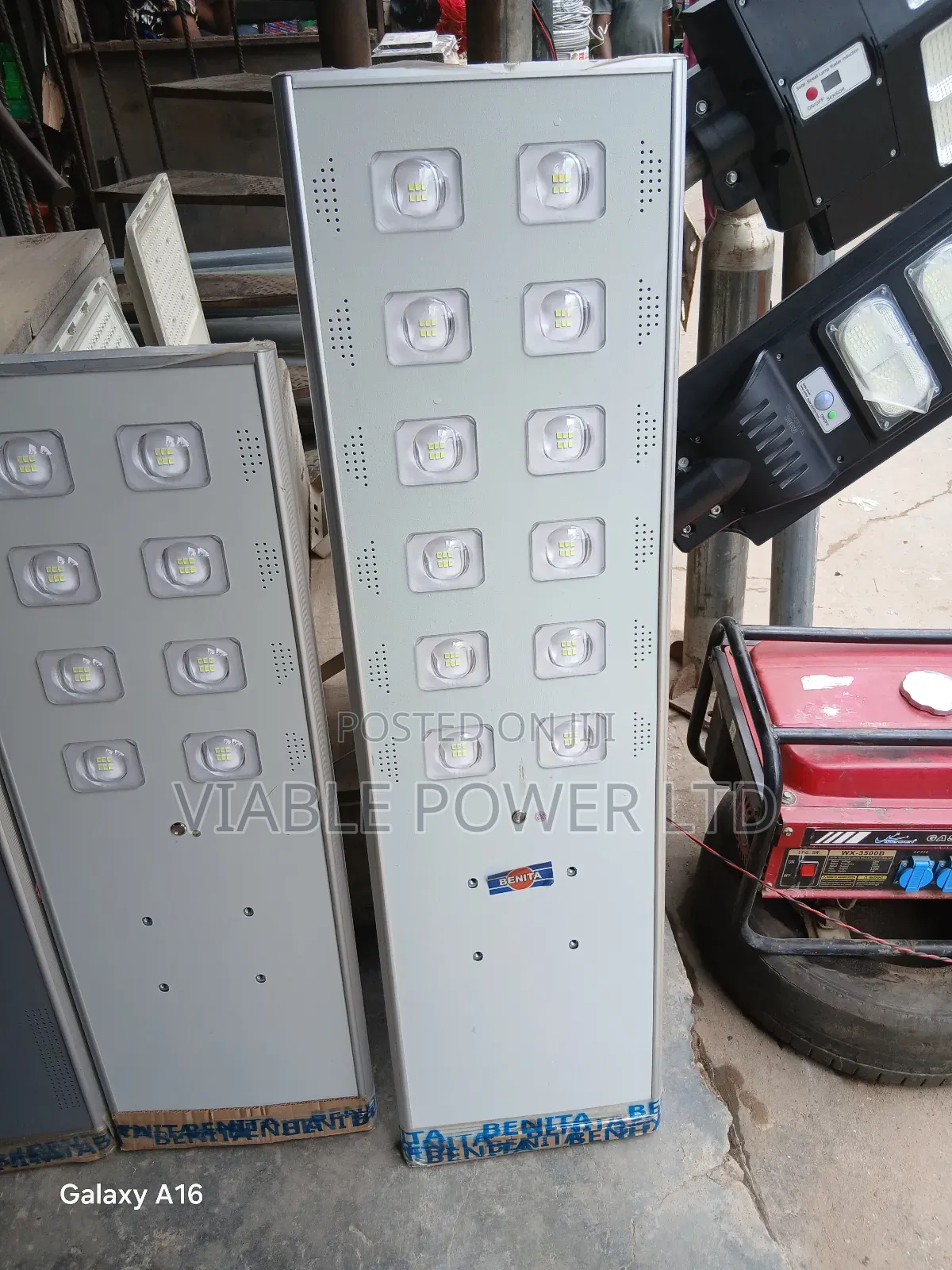 Benita 12eyes Solar Street Light Very Reliable and Durable