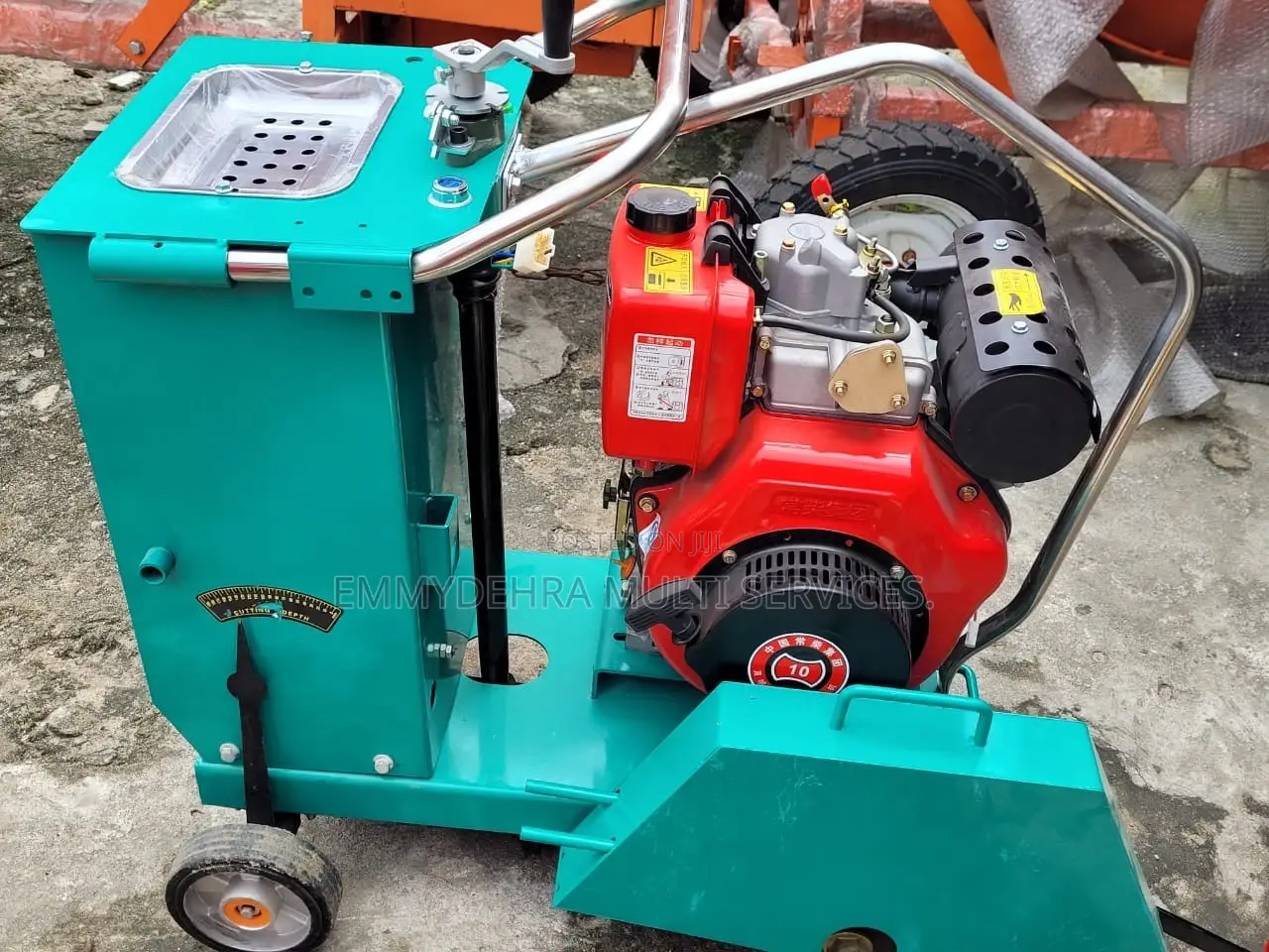 Asphalt Cutter