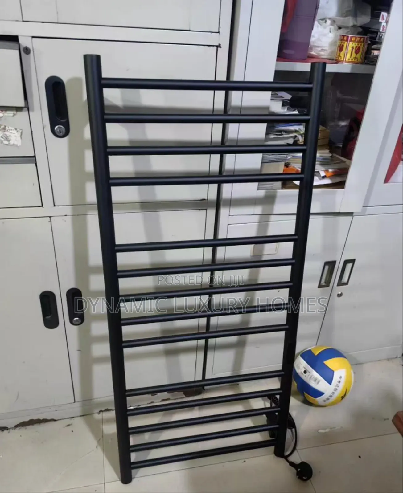 Modern Electric Heated Towel Warmer And Dryer Rack