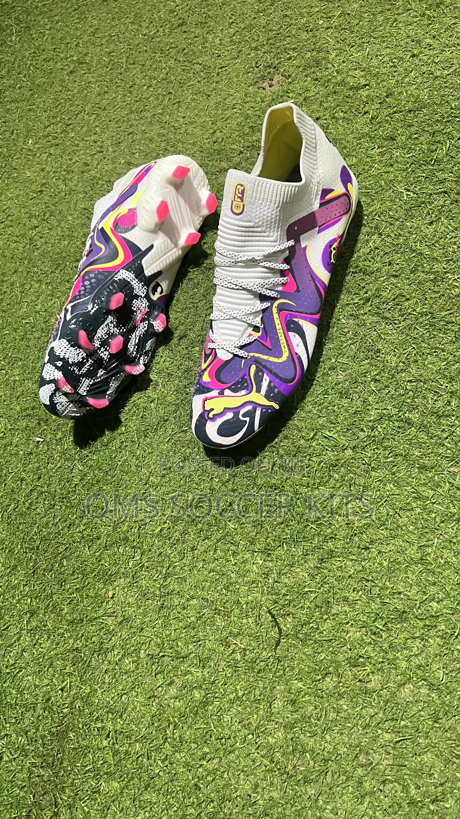 Puma Future Ultimate Creativity Fg Soccer Cleats.(41)