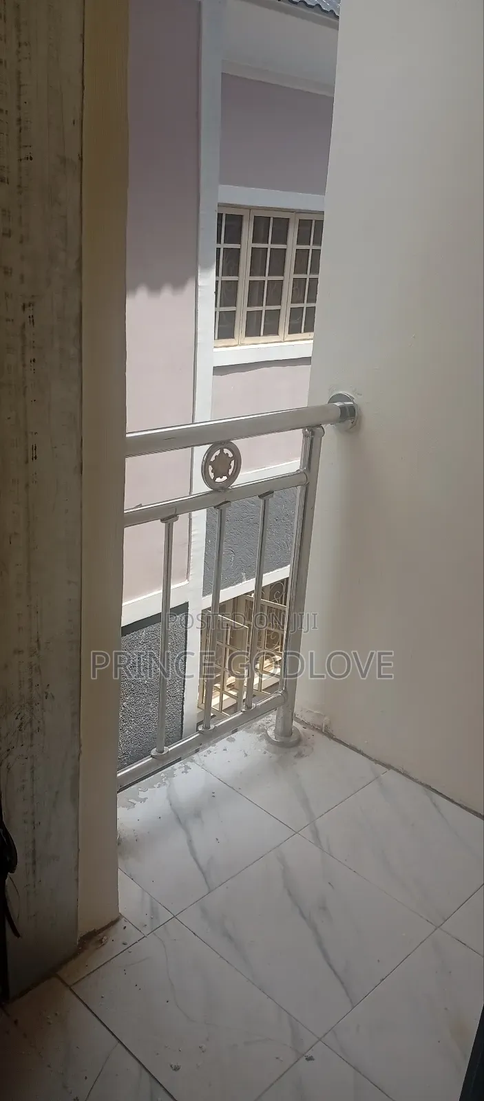 2bdrm Block of Flats in Dawaki for rent