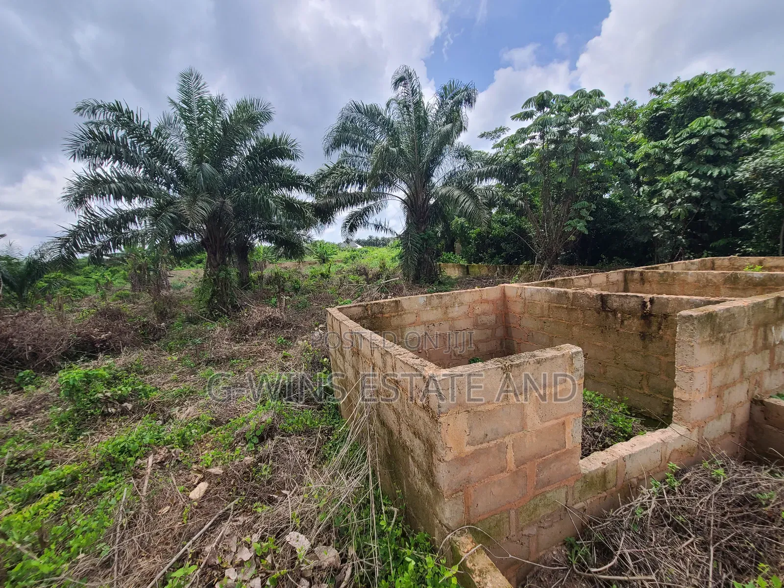 100by200ft for Sale at Obayantor 1 Community