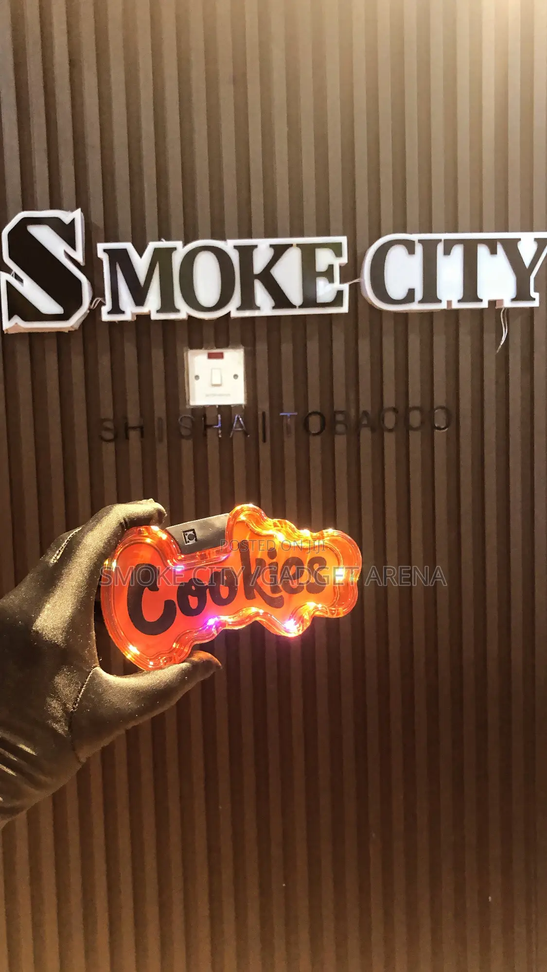 Led Cookies Ash Tray Available in Different Colors