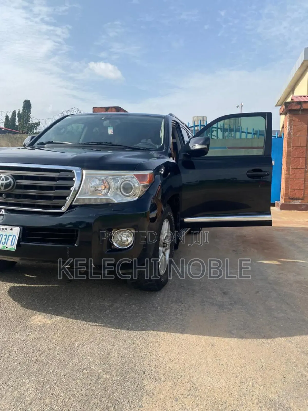 Toyota Land Cruiser 4.5 V8 GX-R 2012 Black