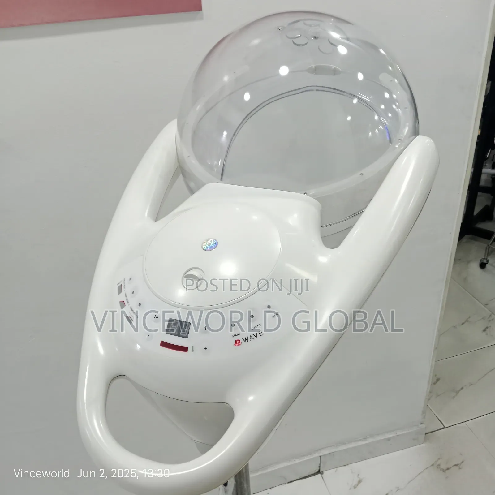 Professional Standing Wave Wall Steamer White