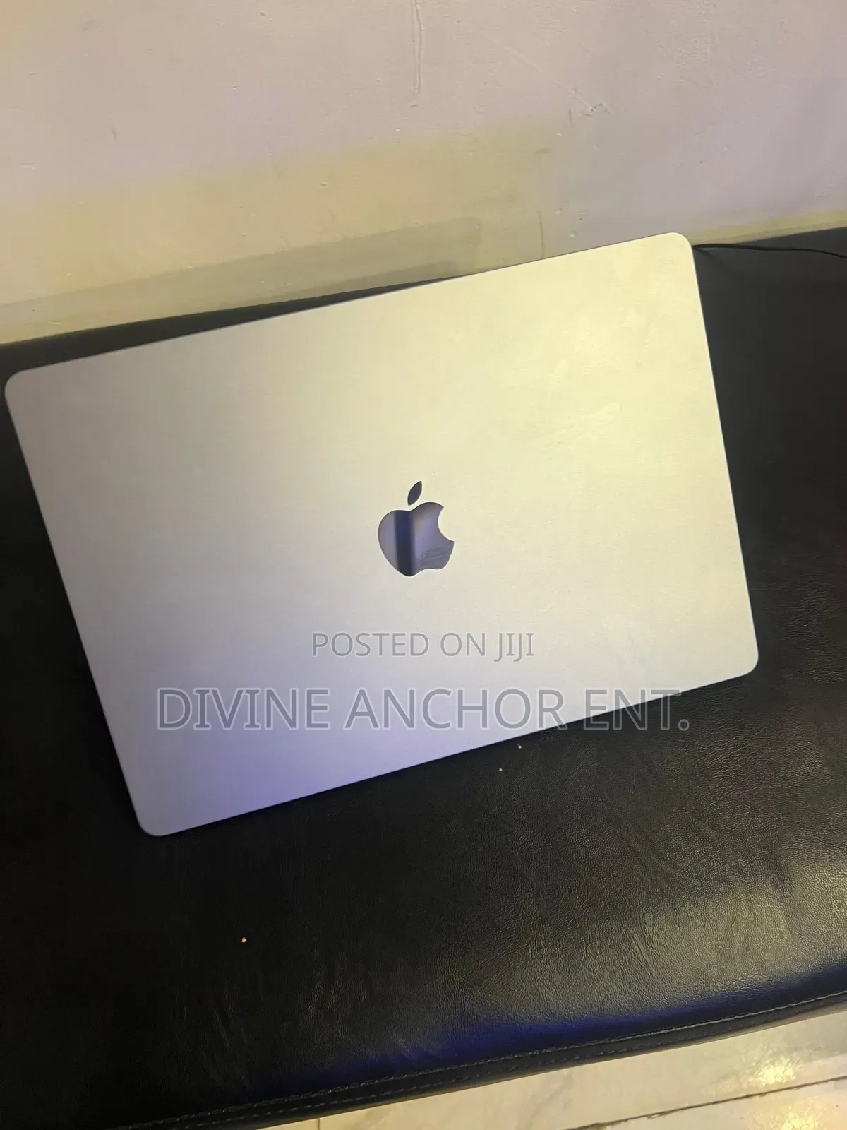 Laptop Apple MacBook Air 2024 M3 15-inch 8GB Apple M3 SSD 256GB