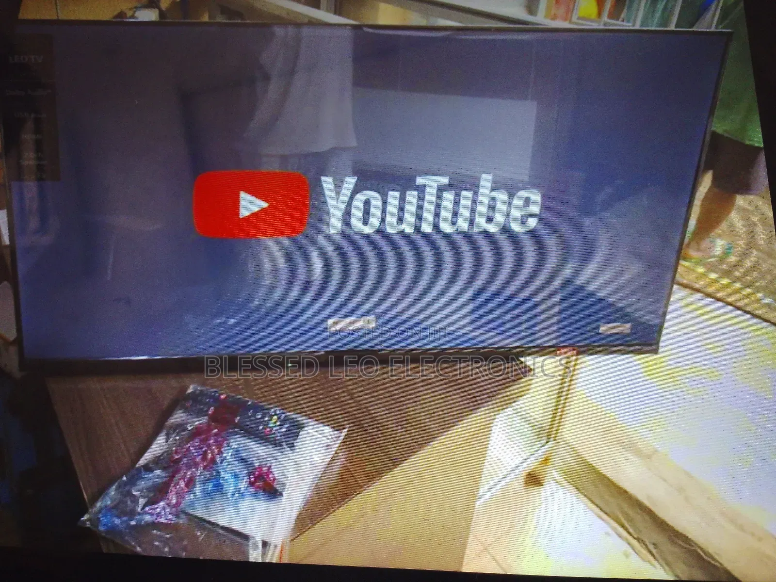 50 Inches Smart Flames Cloud Tv