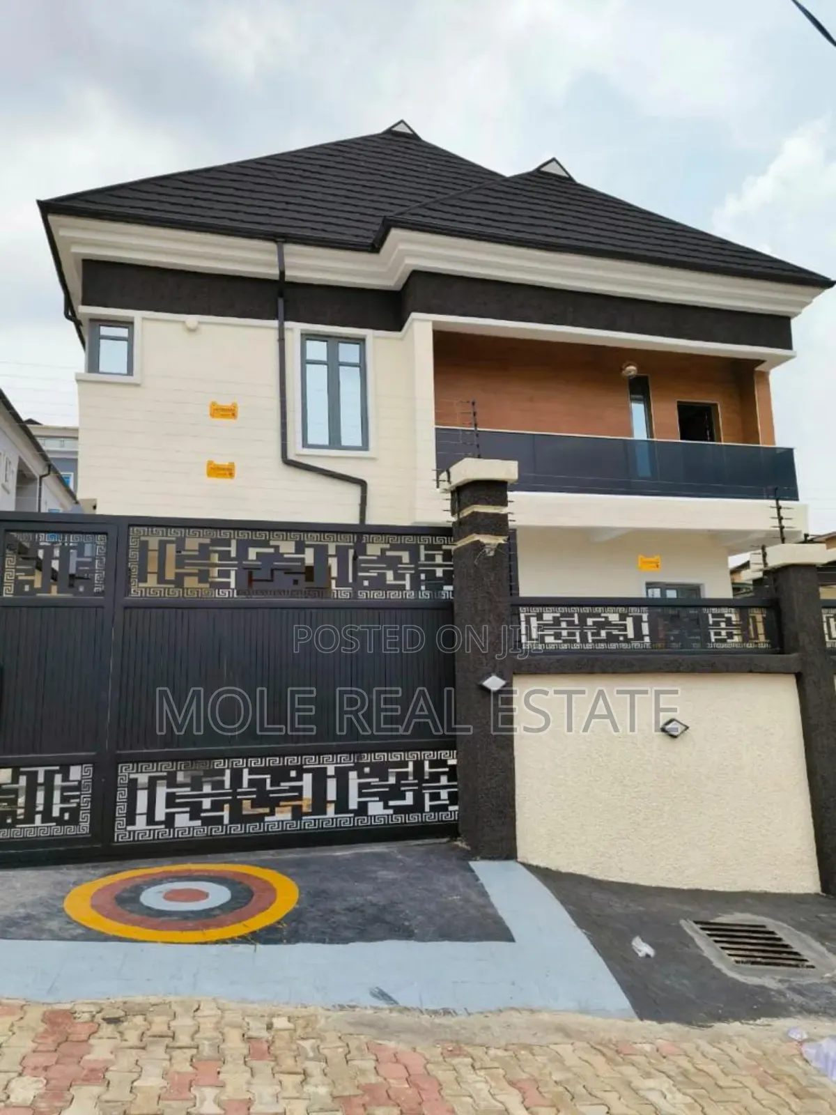 Furnished 4bdrm Duplex in Ogba for sale