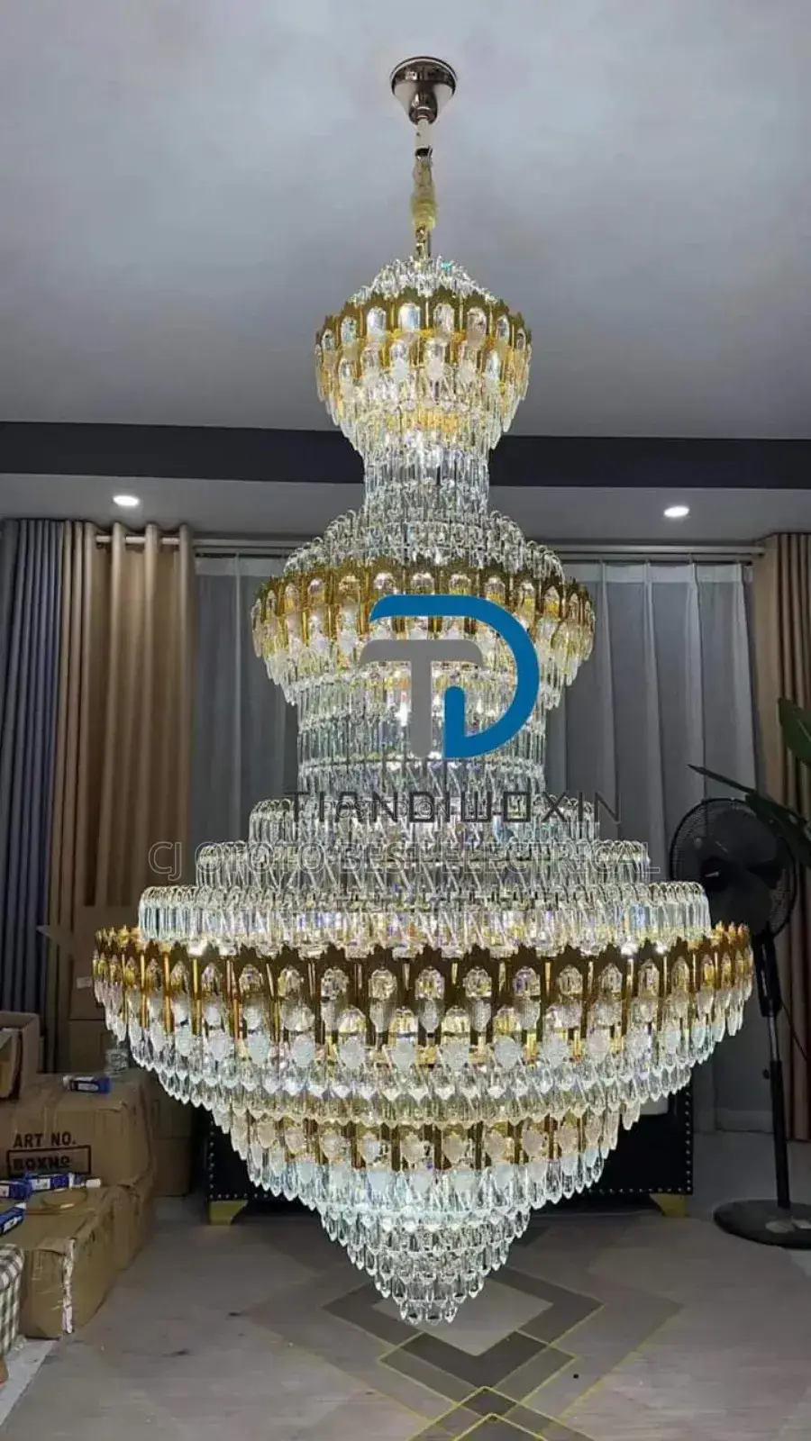 Big Crystal Chandelier Light for Your Big House Church