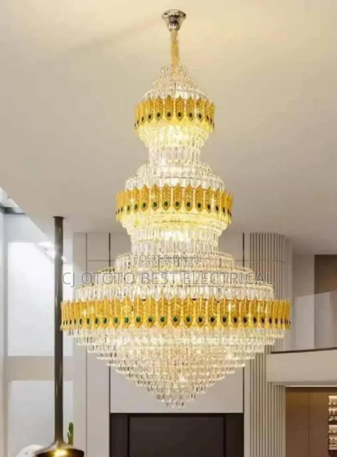 Big Crystal Chandelier Light for Your Big House Church