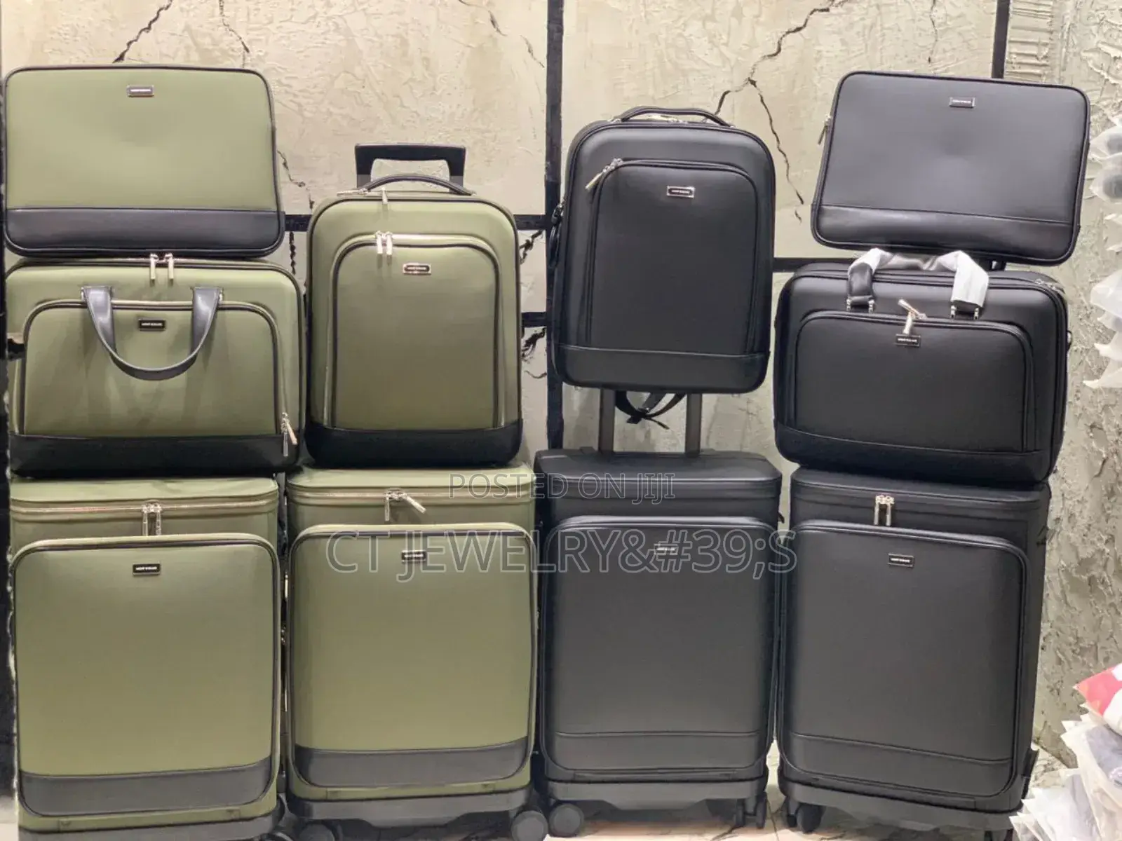 Nice Luggage Mont Blanc Size 20" Quality✅ Watch On Youtube