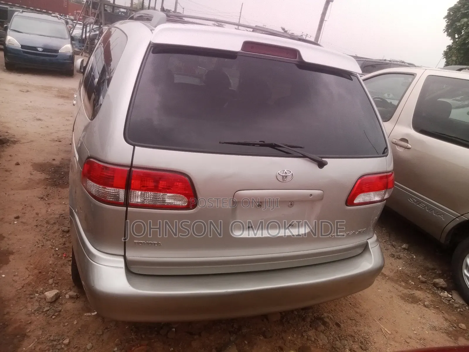 Toyota Sienna XLE 2002 Silver