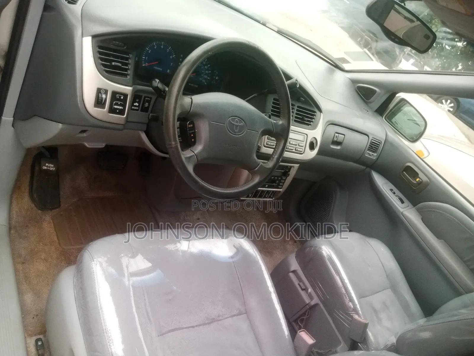 Toyota Sienna XLE 2002 Silver