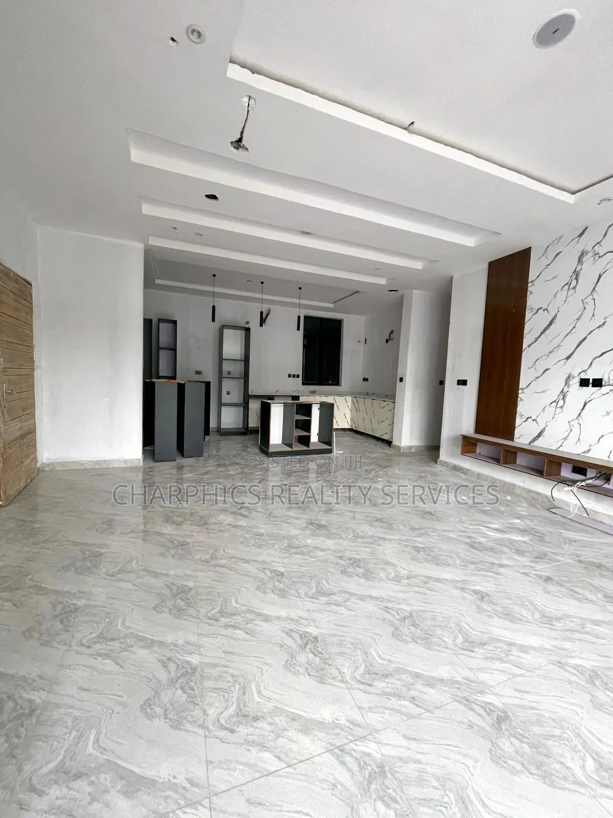 2bdrm Apartment in Lekki for sale
