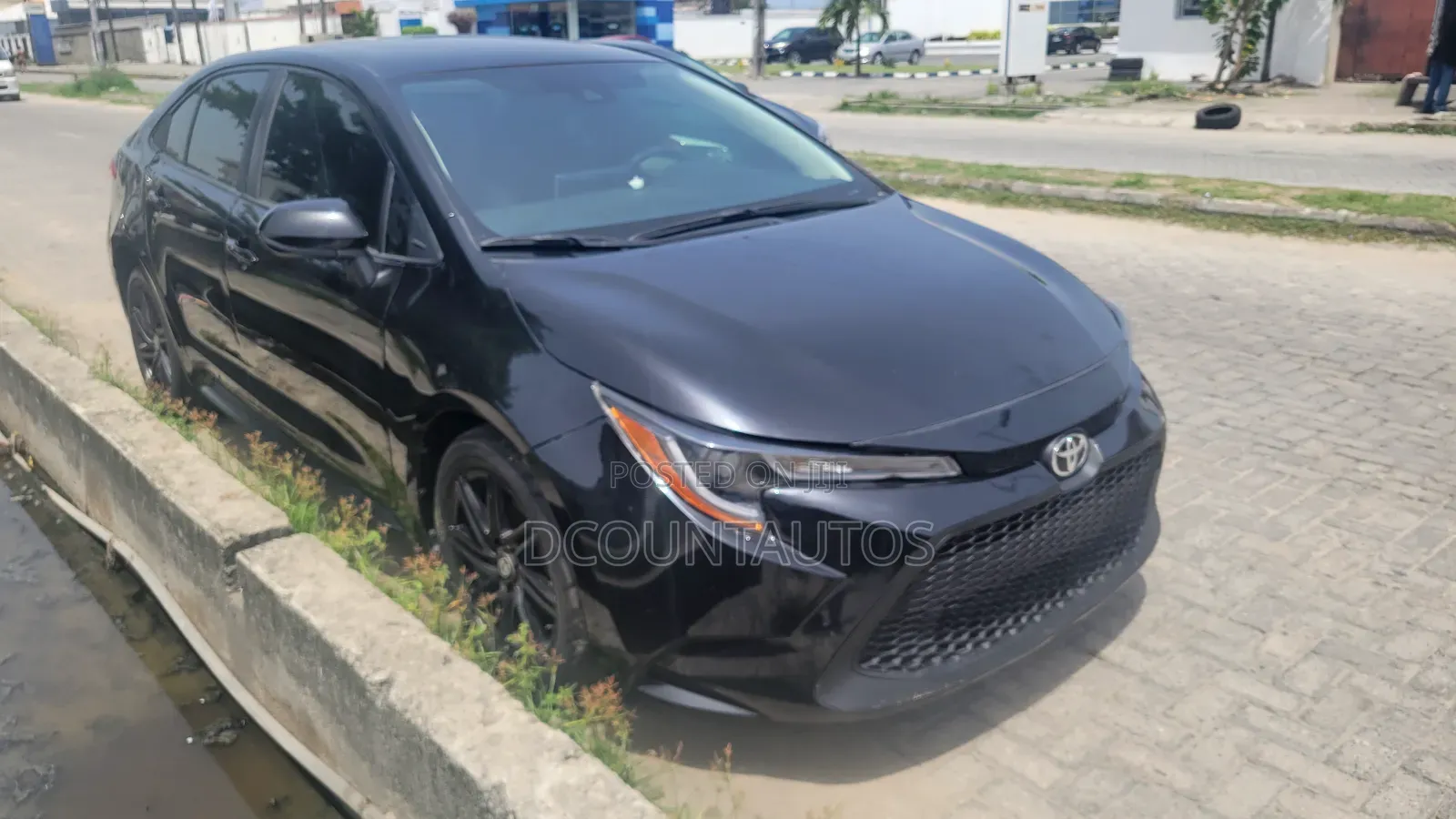 Toyota Corolla LE 2020 Black