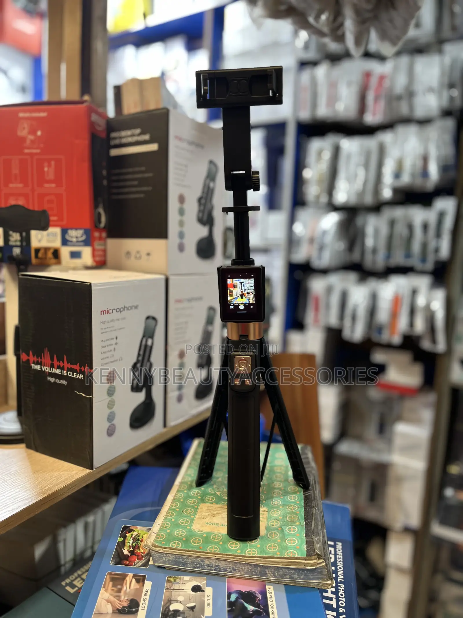 Aluminum Selfie Stick With Screen Protector