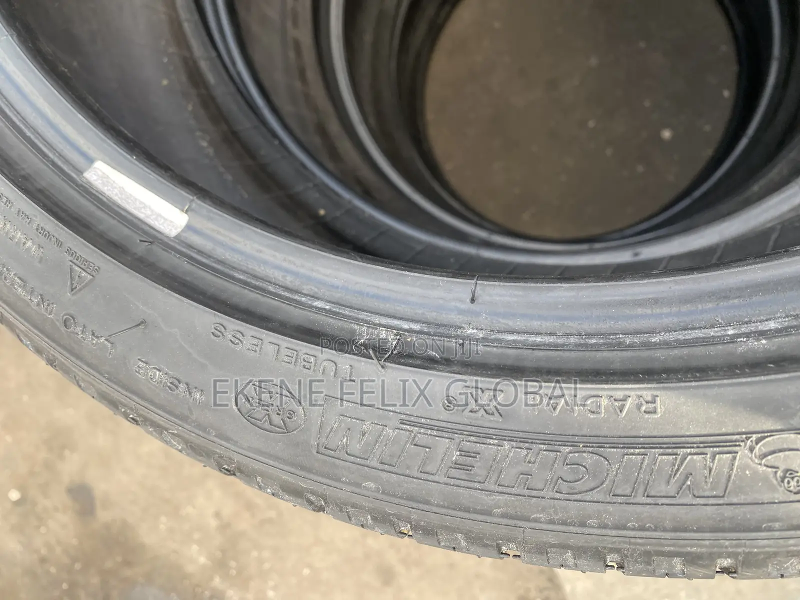 235/40/19 Michelin Brand
