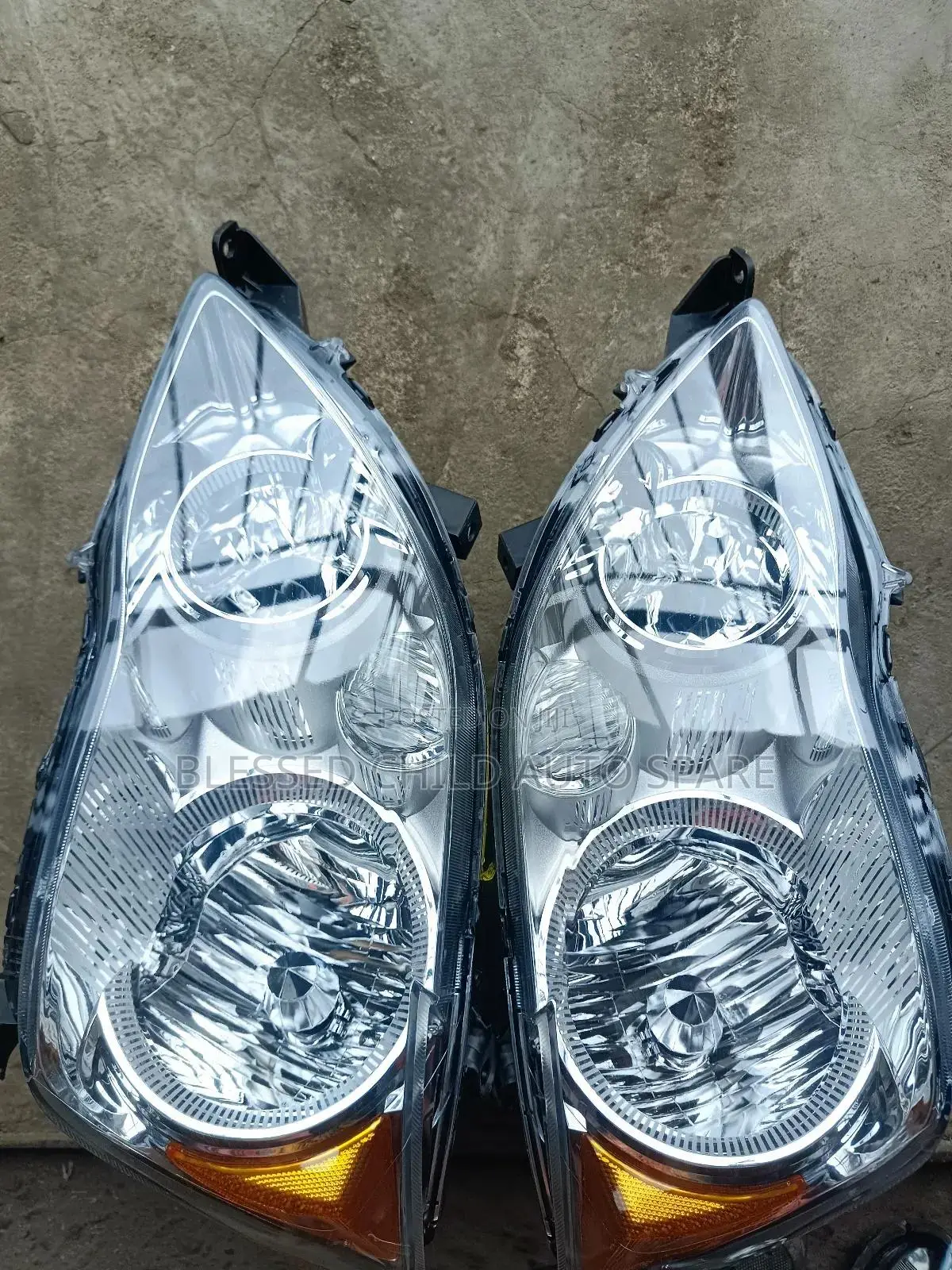 Headlamp Headlight Toyota Avalon 2009-2011 Brand New One