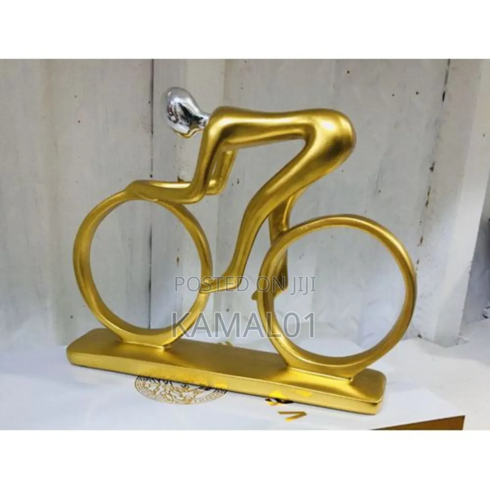 Bicycle Inspired Center Piece Decoration