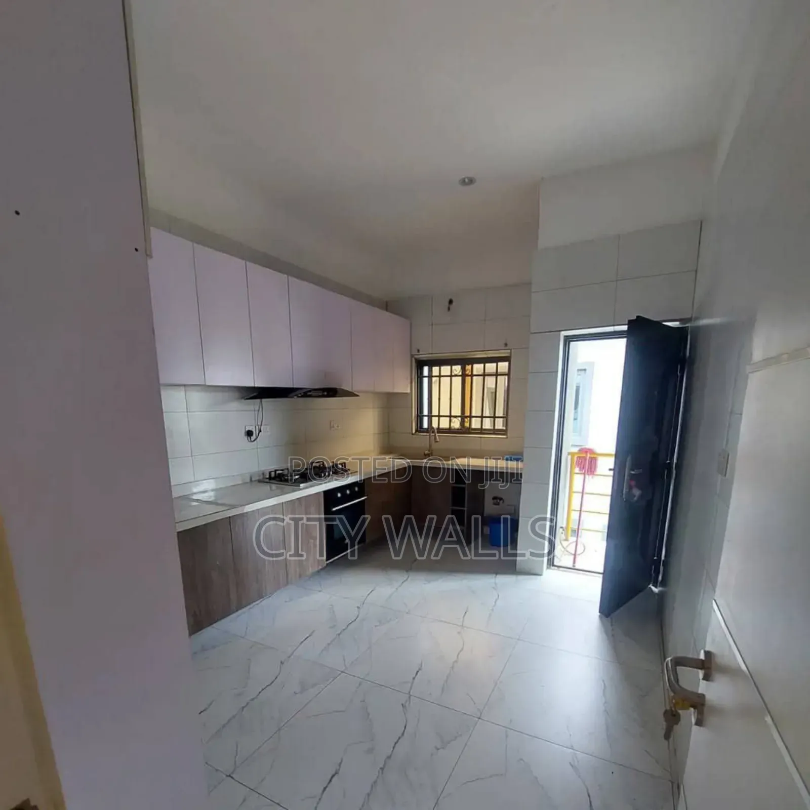 4bdrm Duplex in Ikota for rent