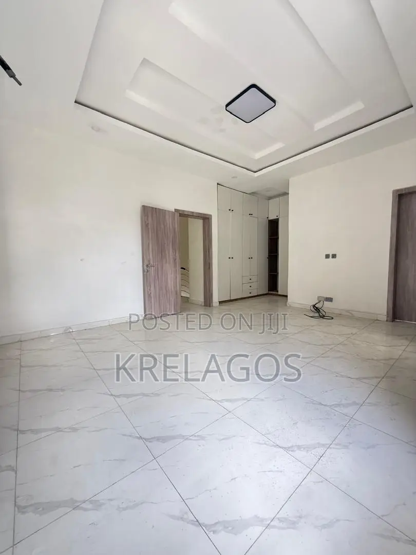 4bdrm Duplex in VGC / Ajah for sale