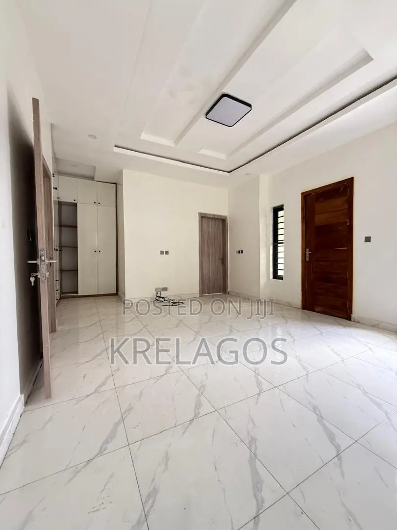 4bdrm Duplex in VGC / Ajah for sale