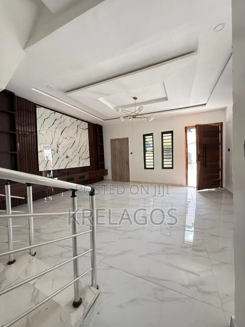4bdrm Duplex in VGC / Ajah for sale