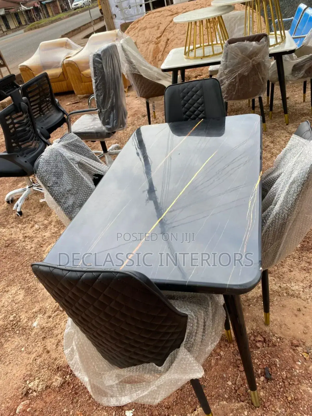 Foreign Dinning Table With 4 Sitter Luxurious Chair