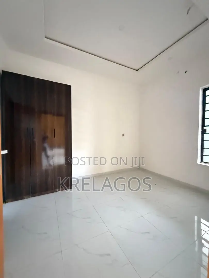 1bdrm Apartment in Orchid, Chevron for sale