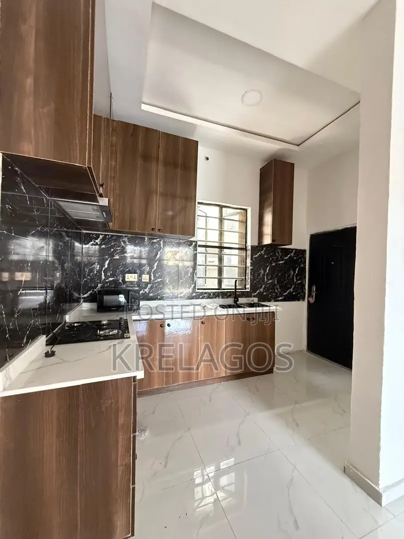 1bdrm Apartment in Orchid, Chevron for sale