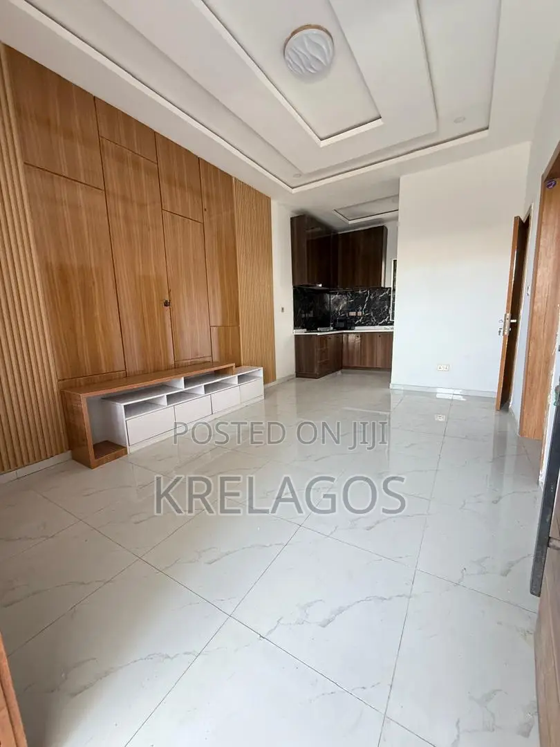 1bdrm Apartment in Orchid, Chevron for sale