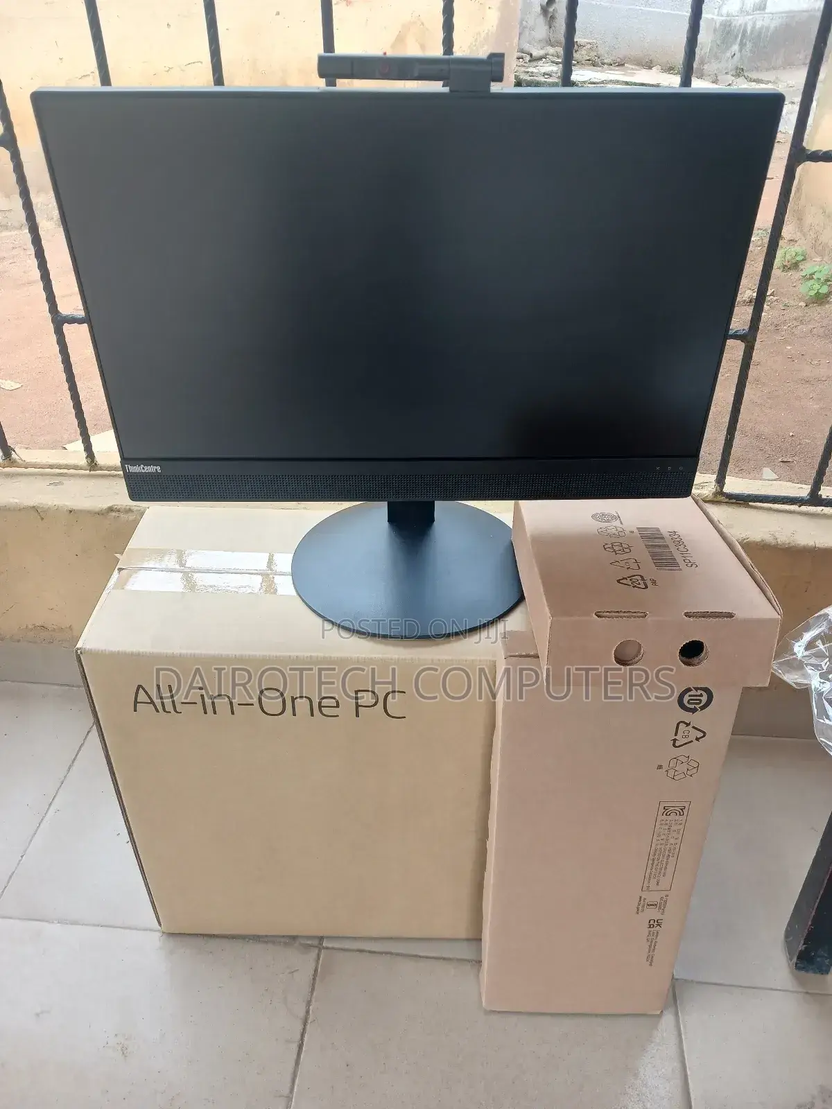 New Lenovo ThinkCentre M810z AIO 16GB Intel Core I5 SSD 256GB