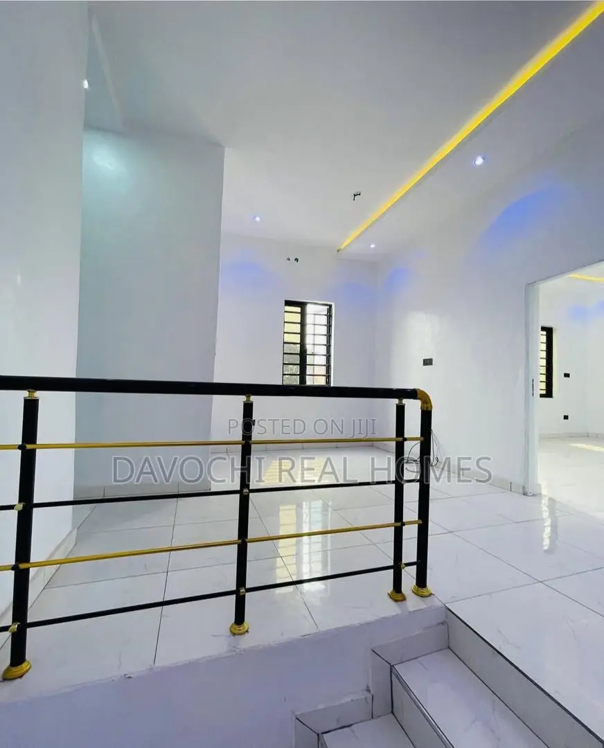 4bdrm Duplex in Thomas Estate for rent