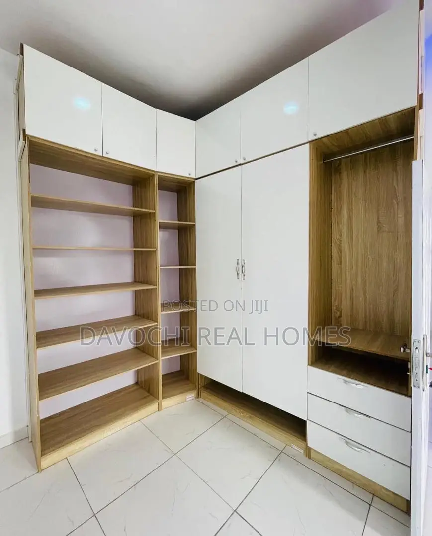 4bdrm Duplex in Thomas Estate for rent