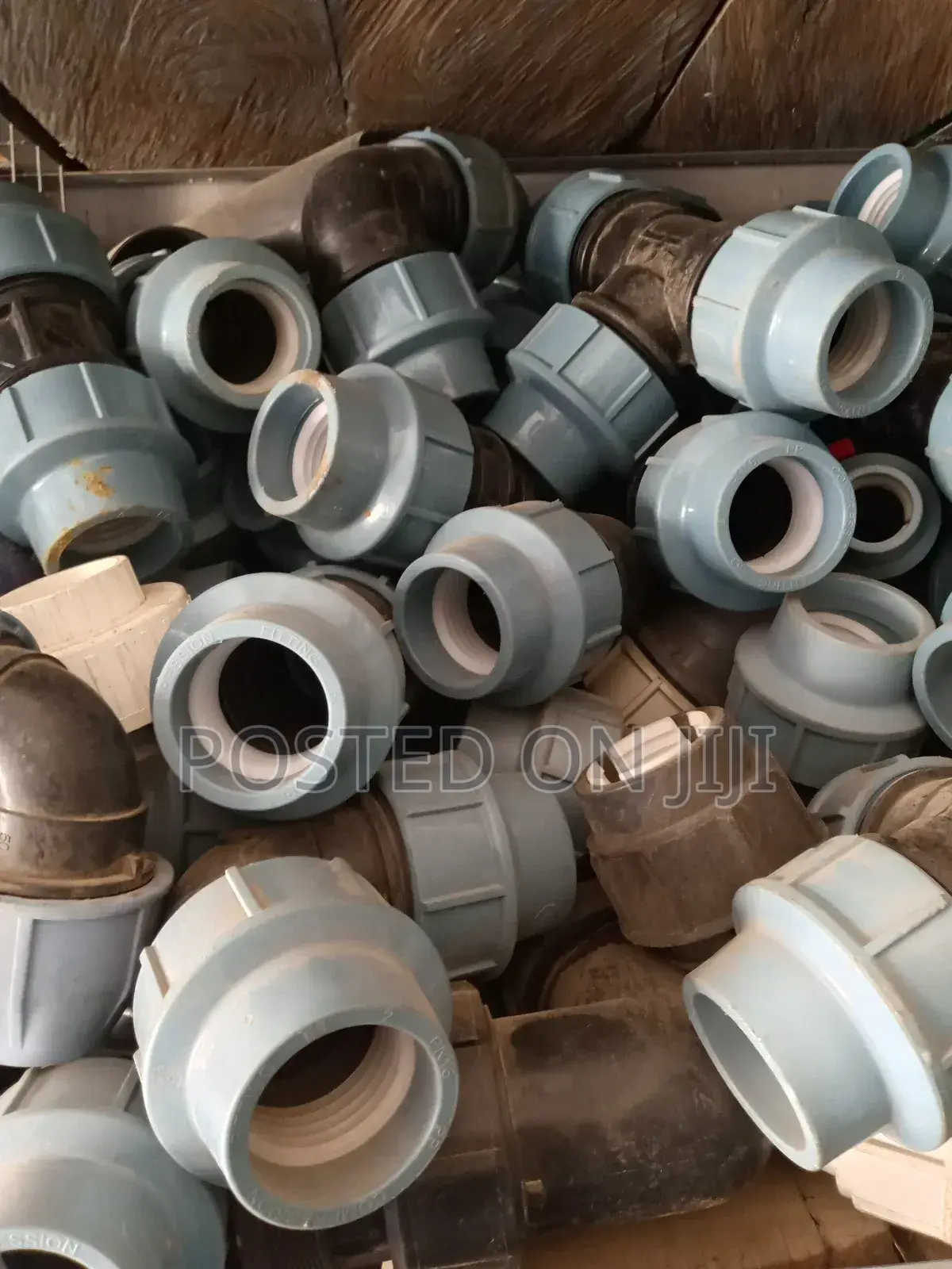 Hd Pe Pipes and Fittings Available in All Sizes