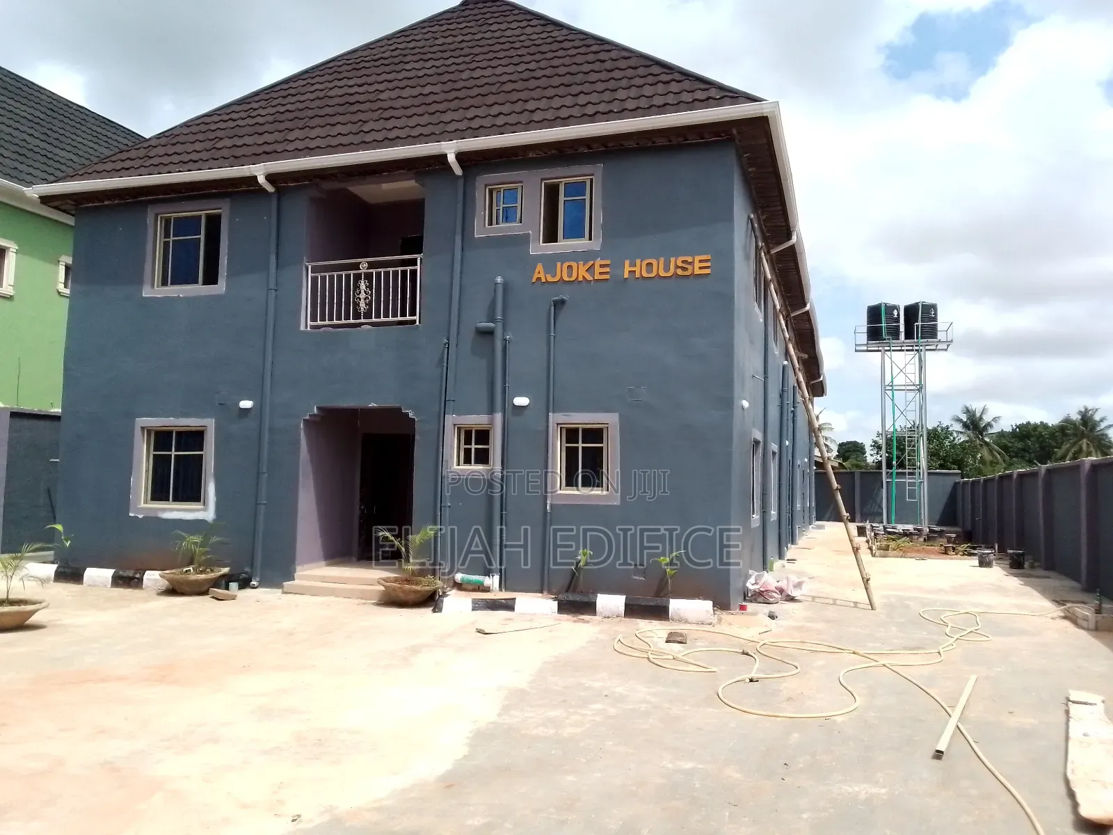 Furnished Mini Flat in First Gate, Ikorodu Garage for rent