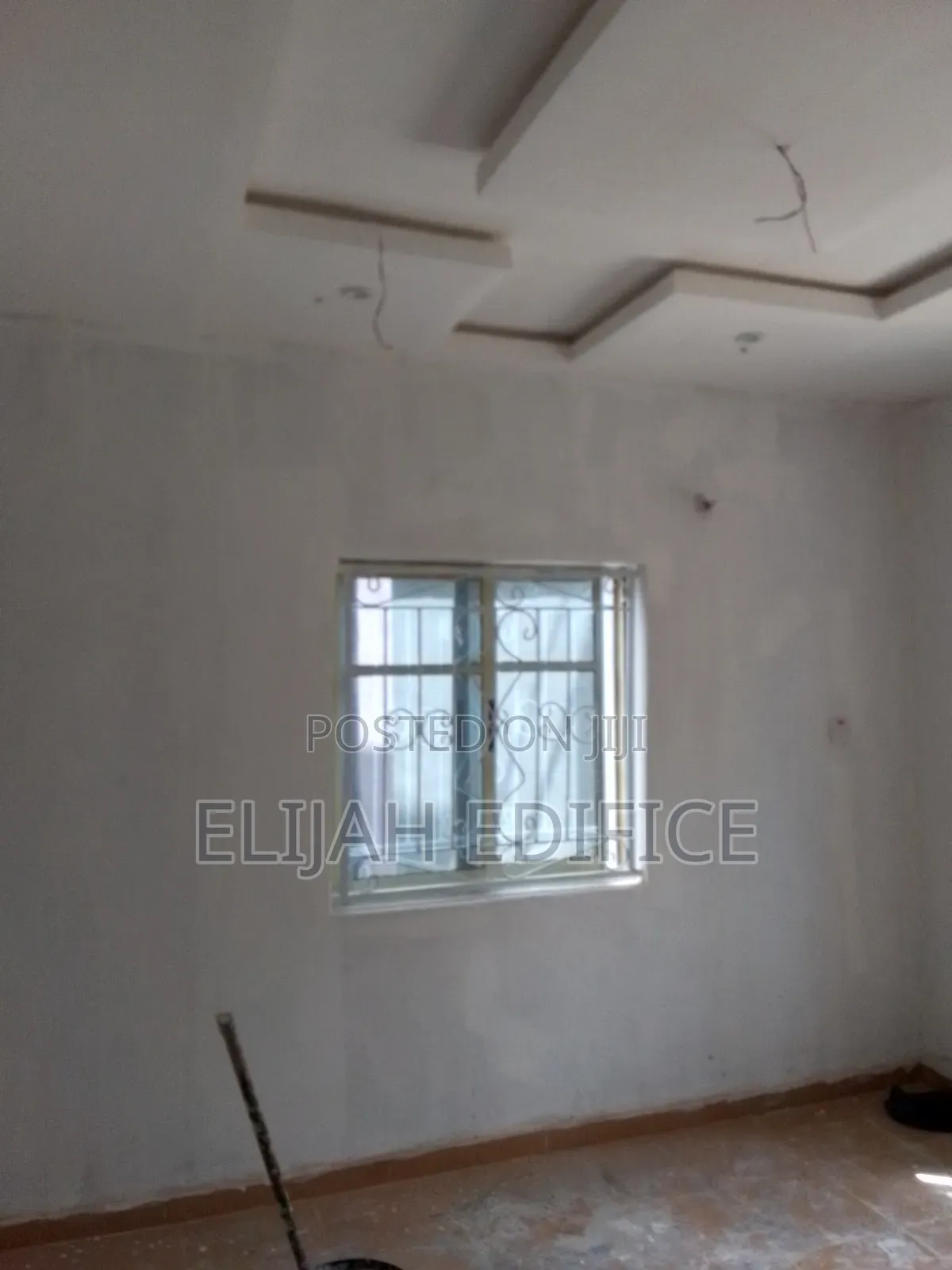 Furnished Mini Flat in First Gate, Ikorodu Garage for rent