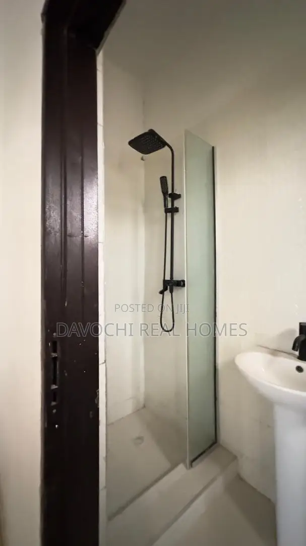 2bdrm Apartment in Osapa London for rent