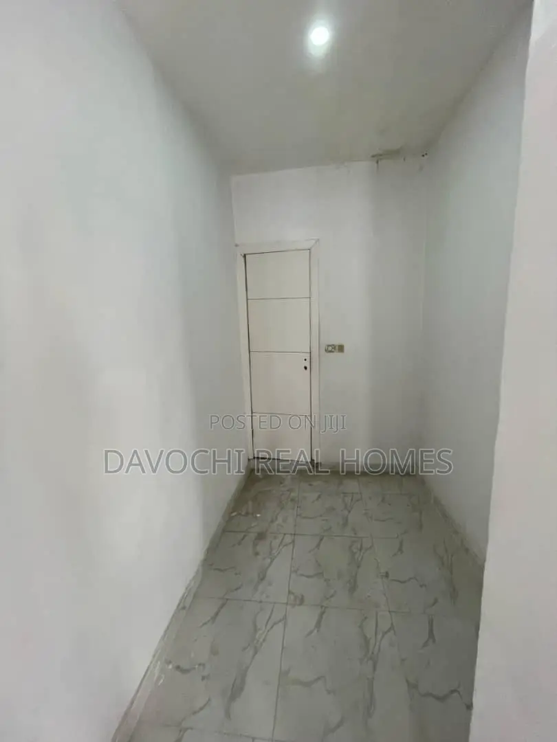 2bdrm Duplex in Chevron. for rent